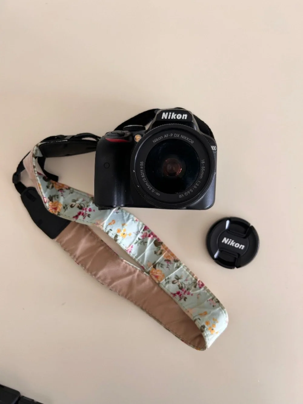 Nikon D3400 Digital SLR Camera w/ Af-p DX 18-55mm Lens and Accessories